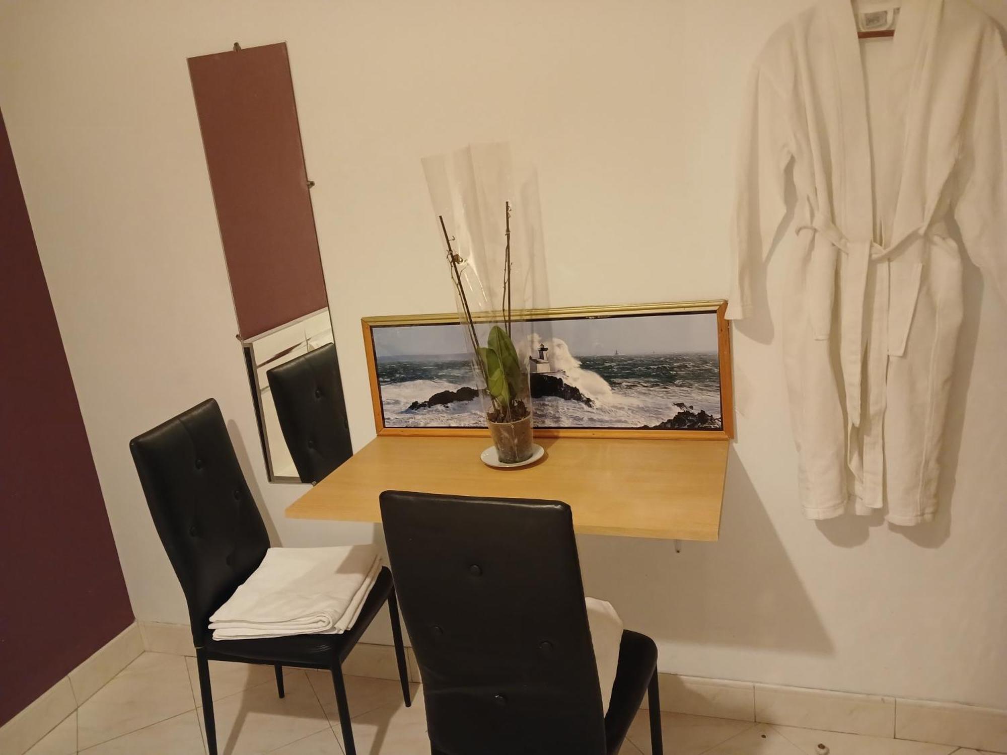 Tremblay-en-France Paradis Chambres D'Hotes Proche Paris - Aeroport Charles De Gaulle Airport - Parc Des Exposition Villepinte - Dysnayland Paris. المظهر الخارجي الصورة