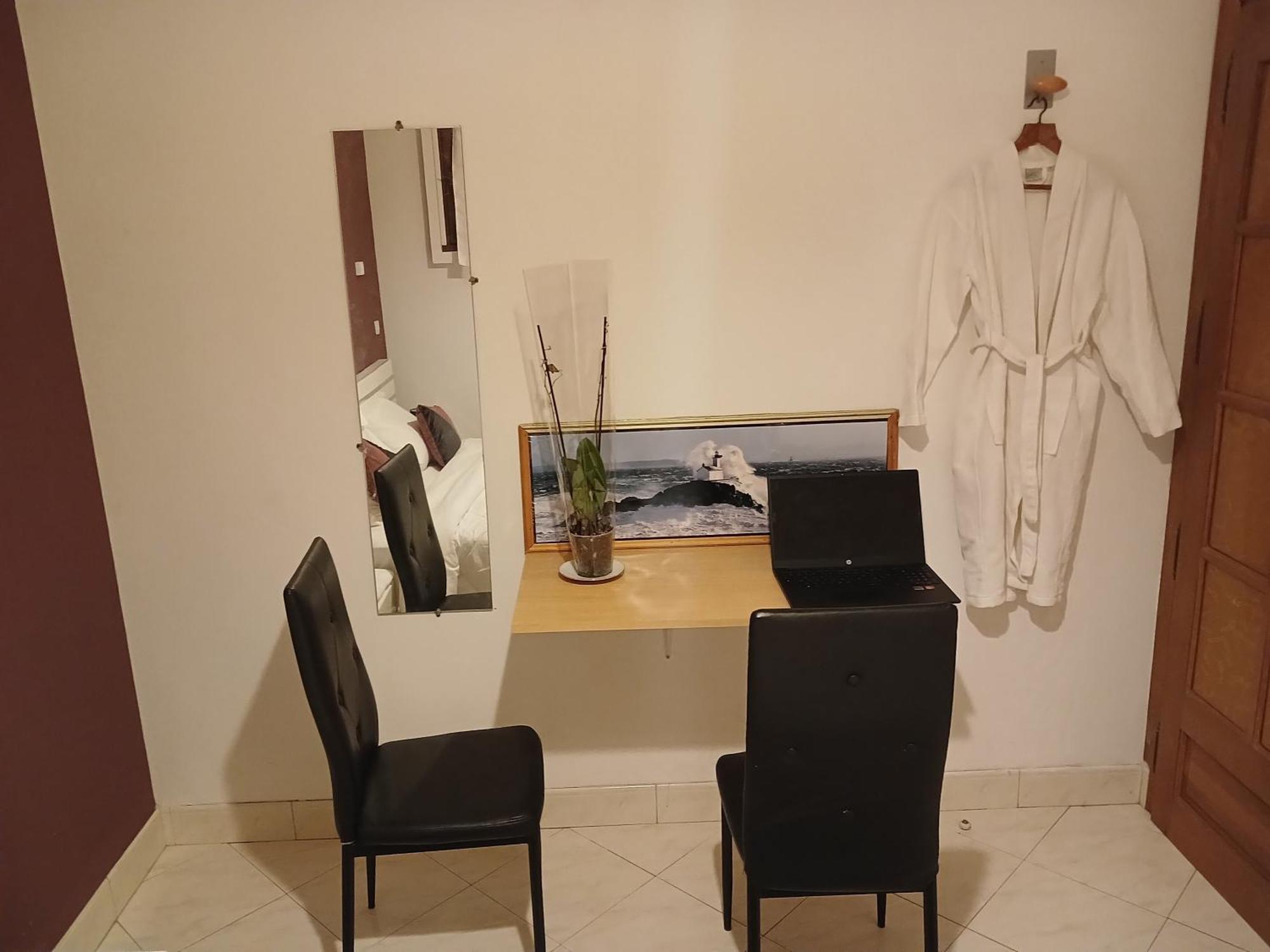 Tremblay-en-France Paradis Chambres D'Hotes Proche Paris - Aeroport Charles De Gaulle Airport - Parc Des Exposition Villepinte - Dysnayland Paris. المظهر الخارجي الصورة