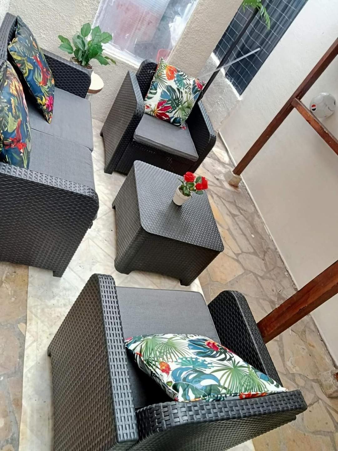 Tremblay-en-France Paradis Chambres D'Hotes Proche Paris - Aeroport Charles De Gaulle Airport - Parc Des Exposition Villepinte - Dysnayland Paris. المظهر الخارجي الصورة