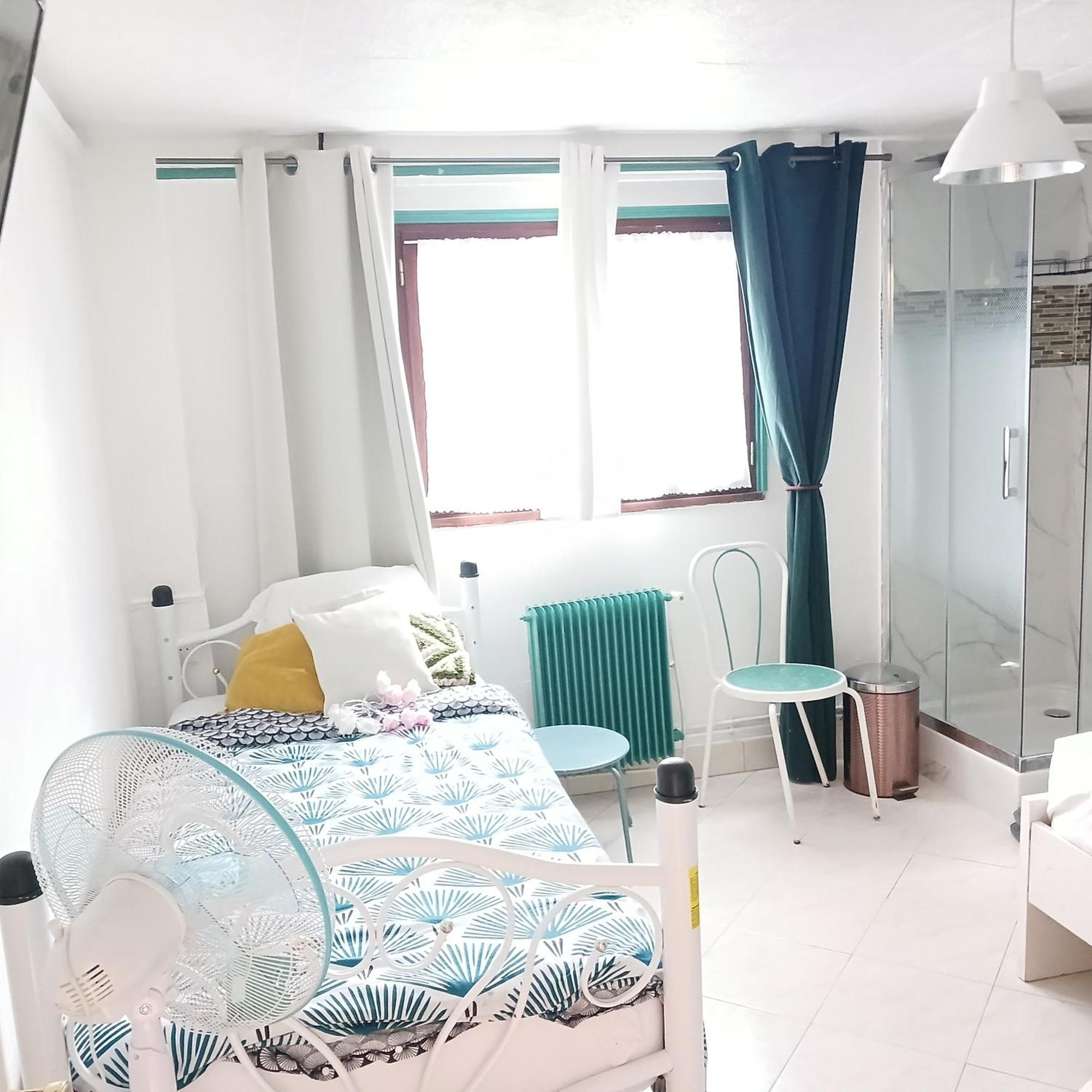 Tremblay-en-France Paradis Chambres D'Hotes Proche Paris - Aeroport Charles De Gaulle Airport - Parc Des Exposition Villepinte - Dysnayland Paris. المظهر الخارجي الصورة